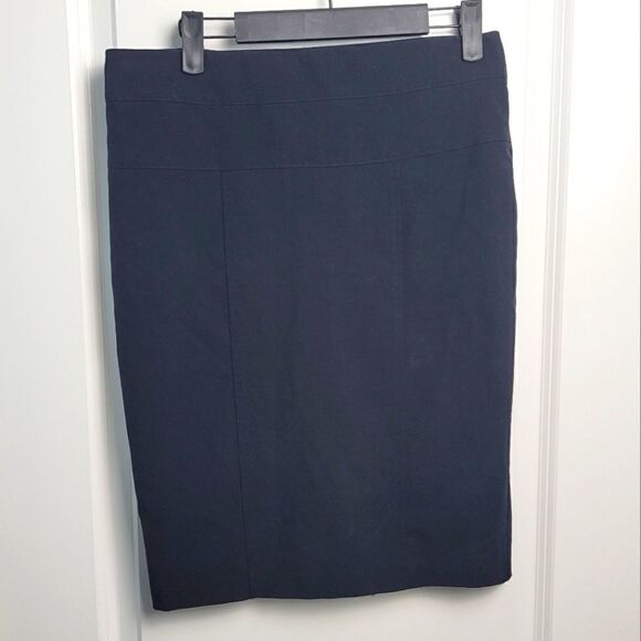 HOLLYWOULD Pencil Skirt   - Picture 1 of 7